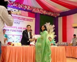 Rama Reddy Teacher awarded Best Teacher Award by Bhandup Medico Welfare Society